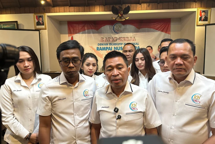 ジョコウィ大統領の関与否定、PSIの国会落選巡り舌戦