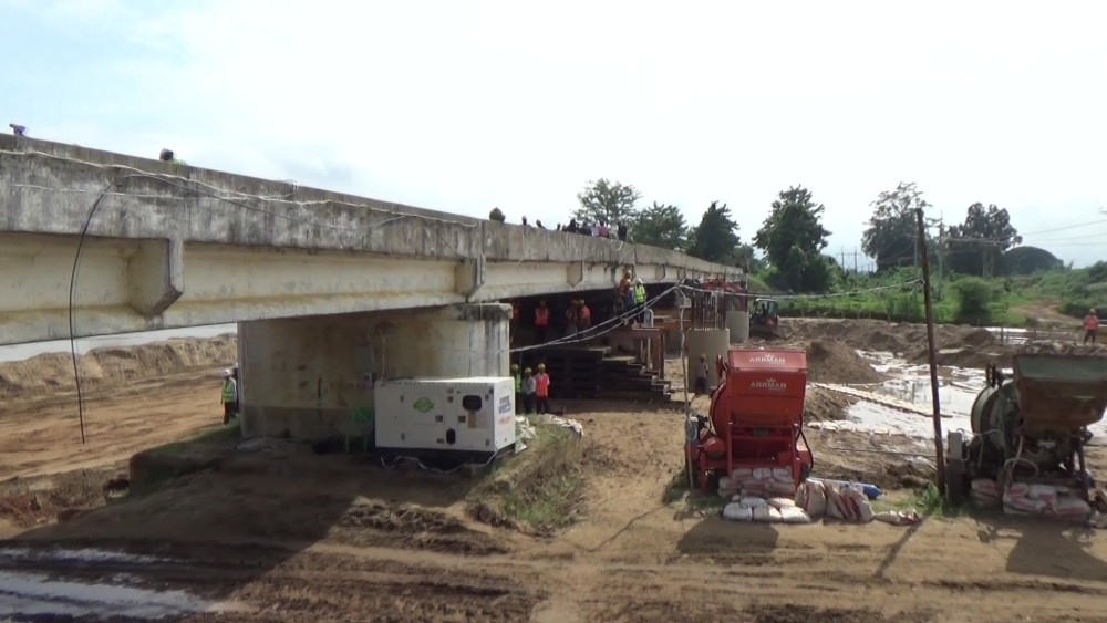 Transportation Facility: Repair works at Yan Pel creek crossing railway bridge