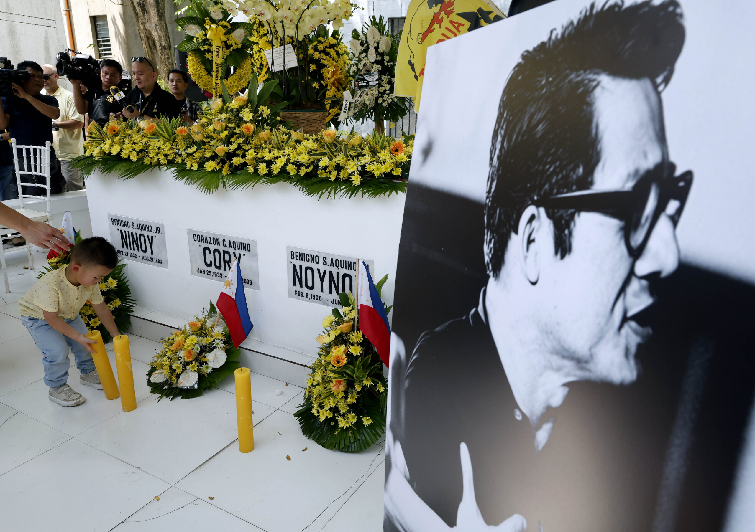 Marcos Jr. calls for protection of freedom, unity on Ninoy Aquino Day