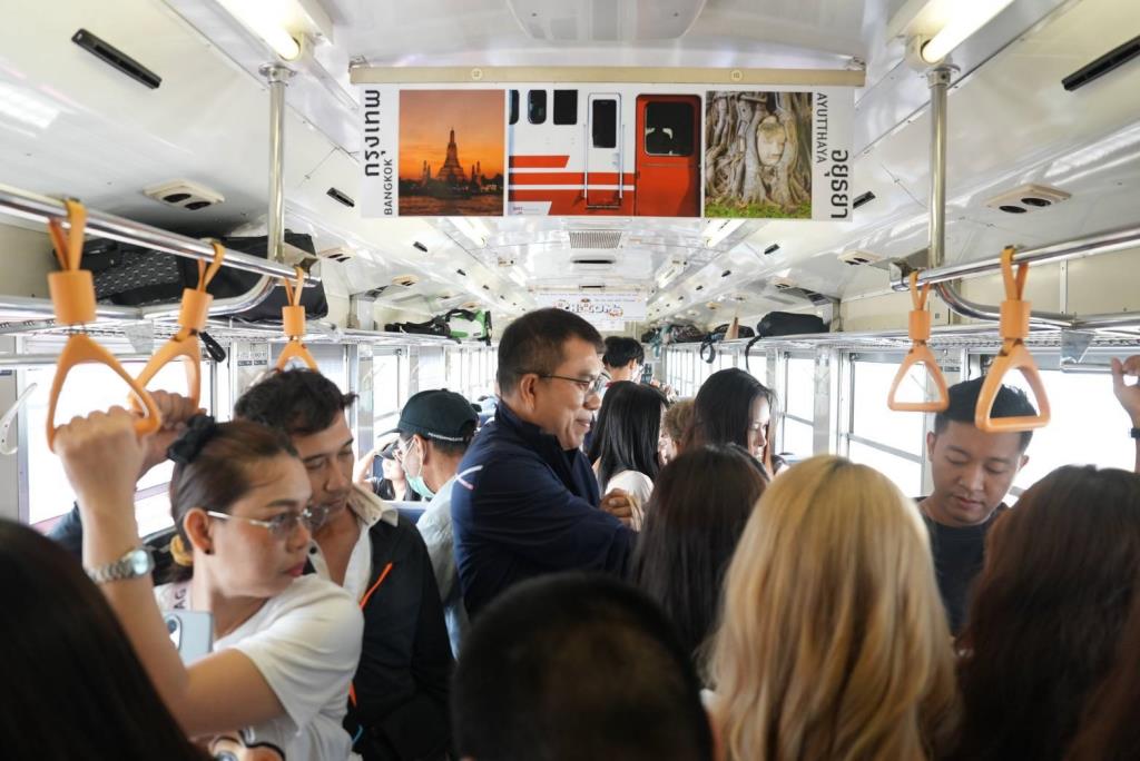 バンコク・アピワット~アユタヤを結ぶ新鉄道路線、初日から盛況 1日1000人利用見込む