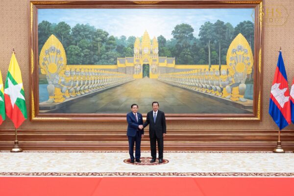 ミャンマー軍事政権トップ、カンボジア訪問で地域的正当性確保図る