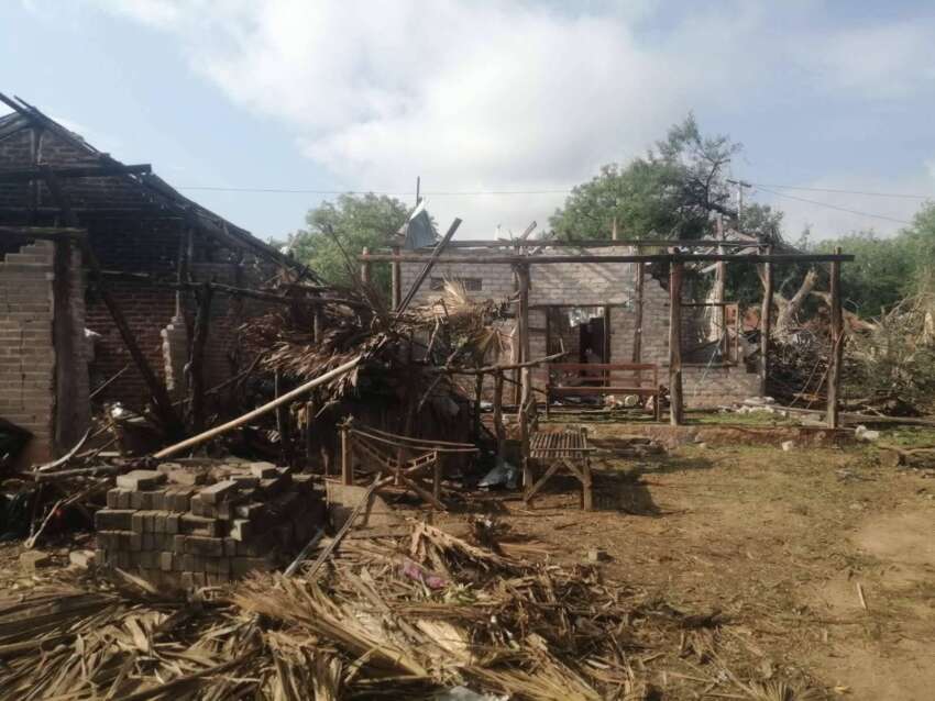 Military airstrikes on villages in Ma Hlaing, Paukk and Yedashe townships, 6 civilians including 3 students killed, 19 civilians injured and houses destroyed