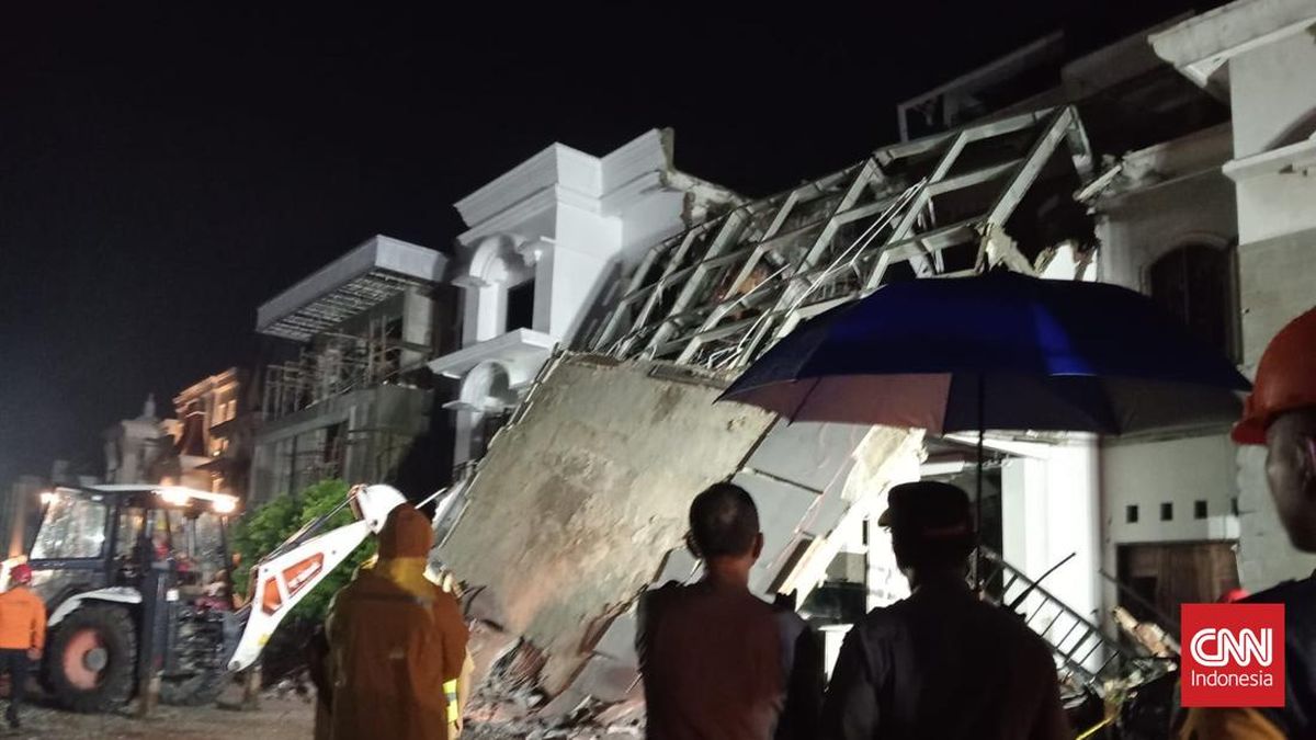 メダン高級住宅地で大規模爆発、7棟の家屋損壊 4人不明