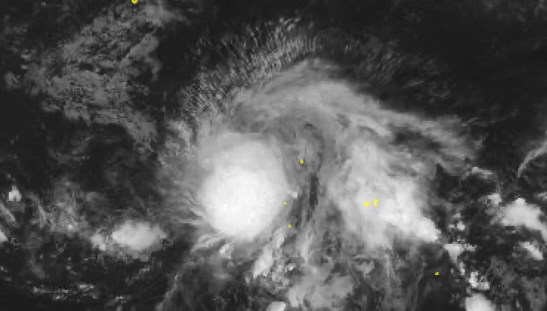 ベトナム南部で激しい雷雨が継続、気象当局が警戒を呼びかけ