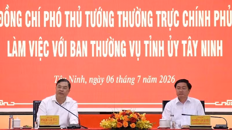 Vietnam's Deputy PM Oversees Socio-Economic Development in Tay Ninh Province