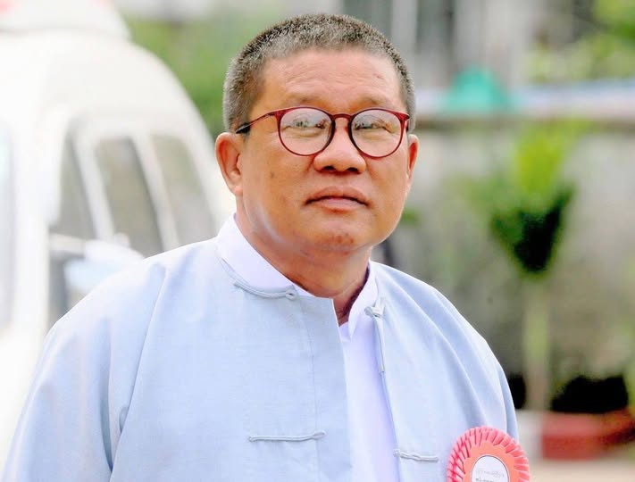 Myanmar Junta Arrests Acclaimed Author U Tin Nyunt and Son Over Political Book Sales