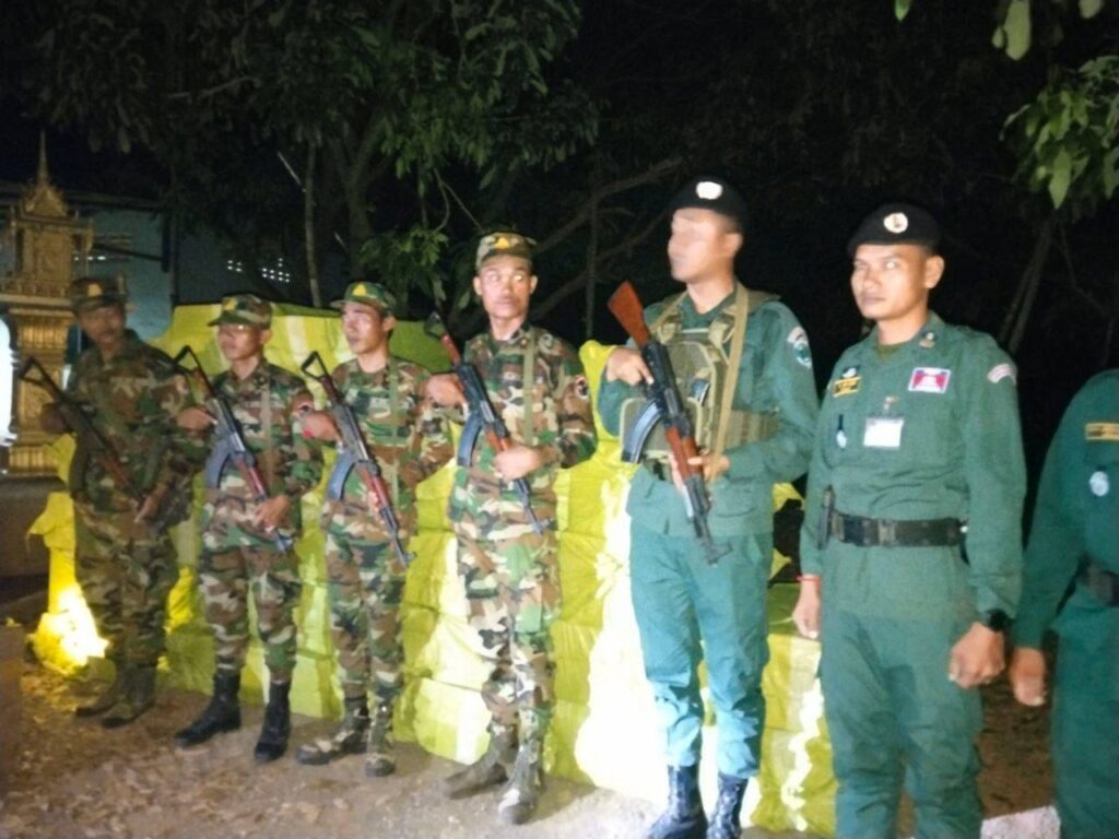 カンボジア・タイ国境、密輸横行 マライ地区で違法取引続く