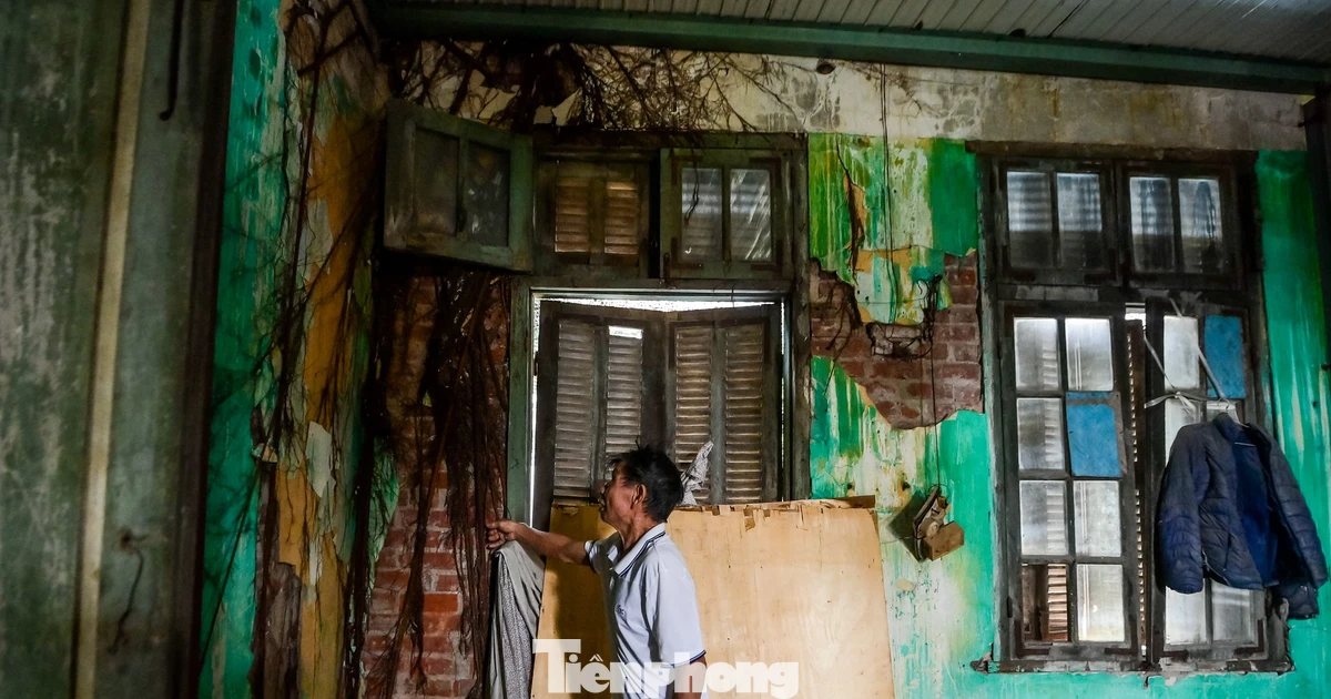 Life in Crumbling Apartments: Residents of Ninh Binh's 'Danger Level D' Buildings Await Relocation