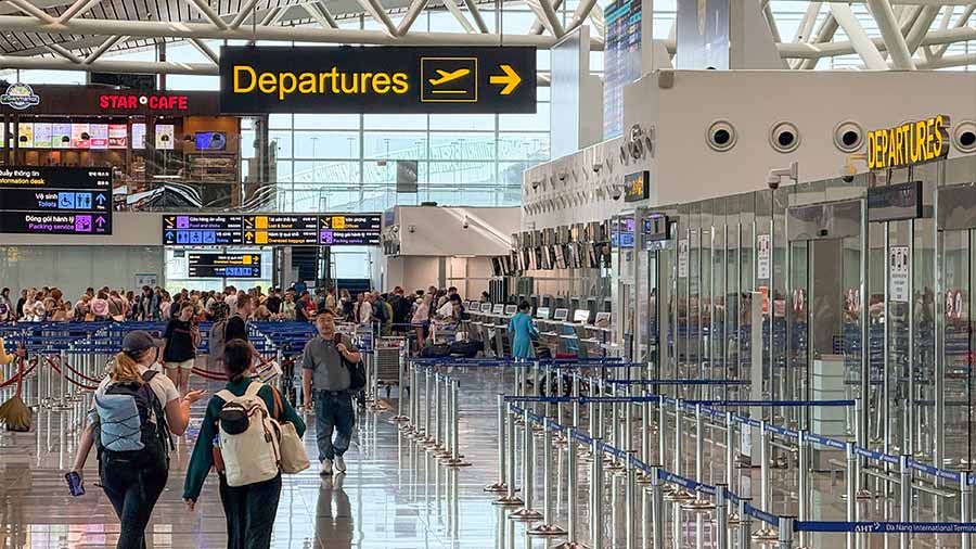 ベトナムの新民間航空法はどのようにビジネスの機会を生み出すのか ベトナムブリーフィングにて2026年8月13日 ベトナムの2025年航空法は、航空機の財務保護を強化し、空港への投資、リース、航