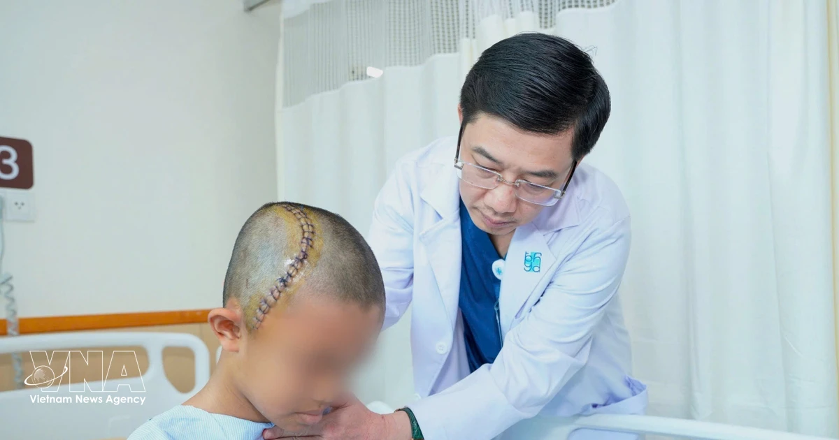 ベトナム、小児患者に対する初の覚醒下脳腫瘍摘出手術に成功