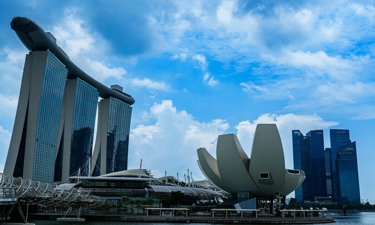 Singapore's Q3 GDP Growth Surpasses Estimates at 5.4%