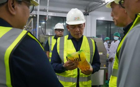 East Indonesia's Cooking Oil Supply Streamlined with New Surabaya Packaging Facility