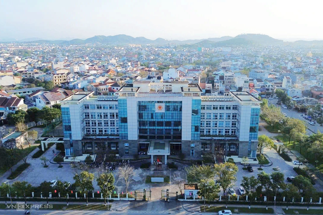 Hue City Restructures Administrative Headquarters to Optimize Public Assets