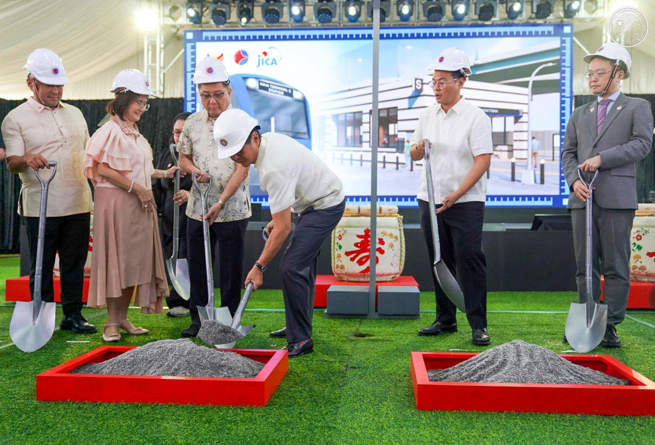 Marcos leads groundbreaking for NAIA Terminal 3 subway station