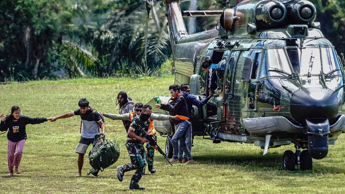7 Passengers of AMA Air Plane Safe, Pilot Dies in Papua Incident; OPM Suspected