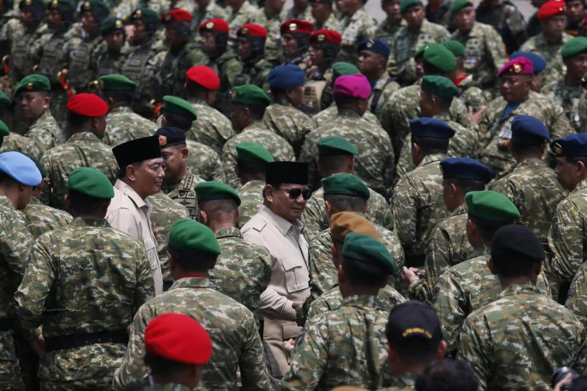 インドネシア国防相、国軍強化の必要性を強調