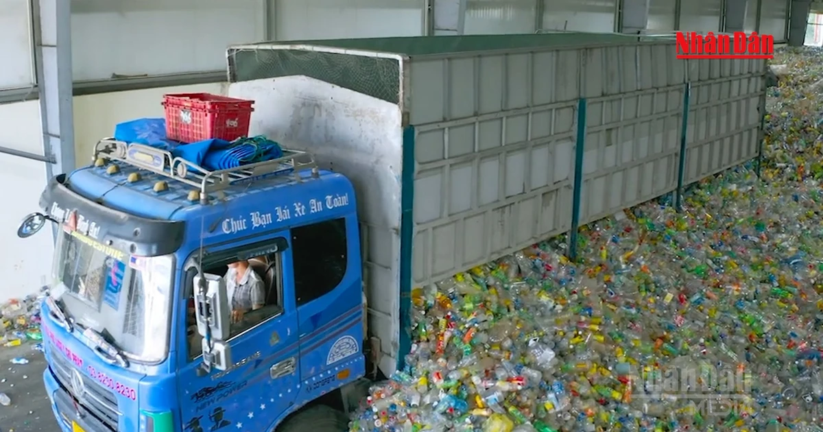 ベトナム、プラスチックごみ問題:大量発生とリサイクル原料不足の矛盾