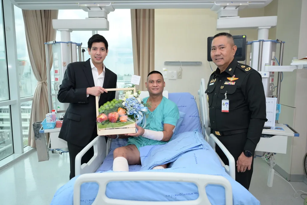 GULF Donates 2 Million Baht to Support Injured Soldiers Protecting Sovereignty