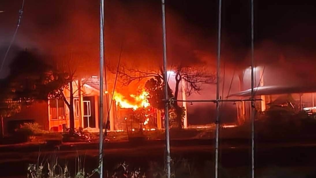 Coordinated Attacks Rock Thailand's Southern Border Provinces, Authorities on High Alert