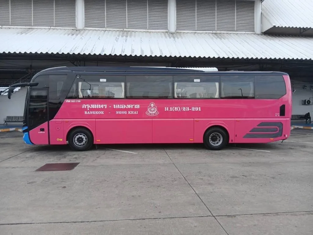 バス会社は「世界園芸博覧会」への旅行を支援するため、バンコク発ノンカイ行きの便を6~10便追加する