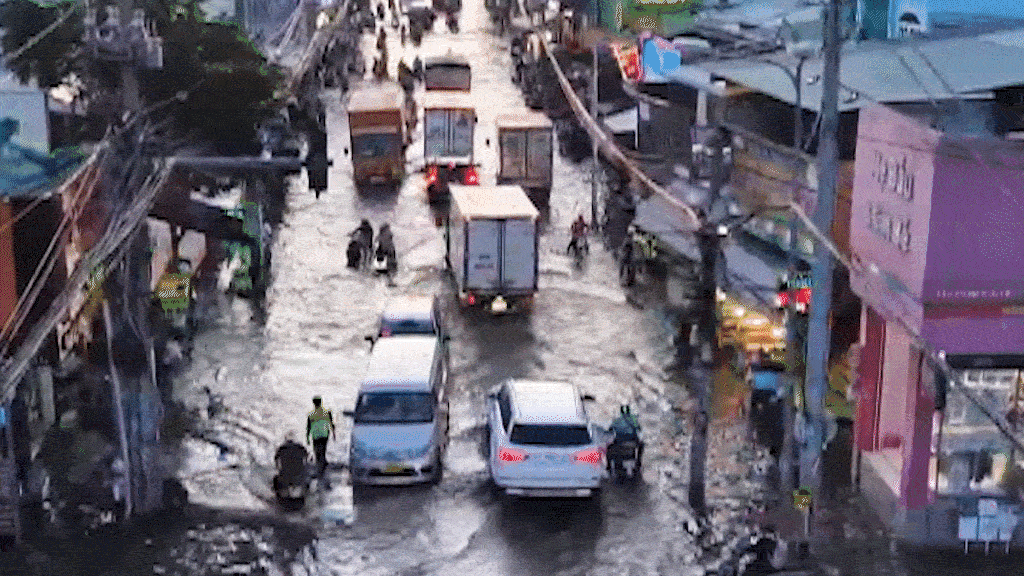 Ho Chi Minh City Flooded by High Tides: An Aerial Perspective