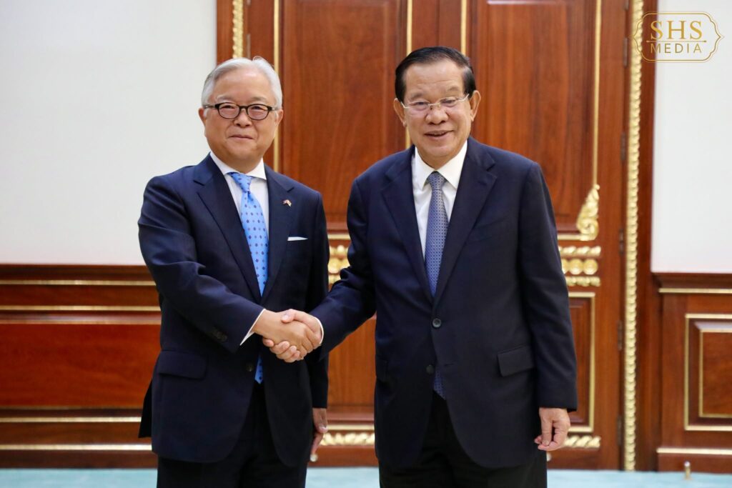 フン・セン上院議長、日本の平和・地雷除去への貢献を称賛