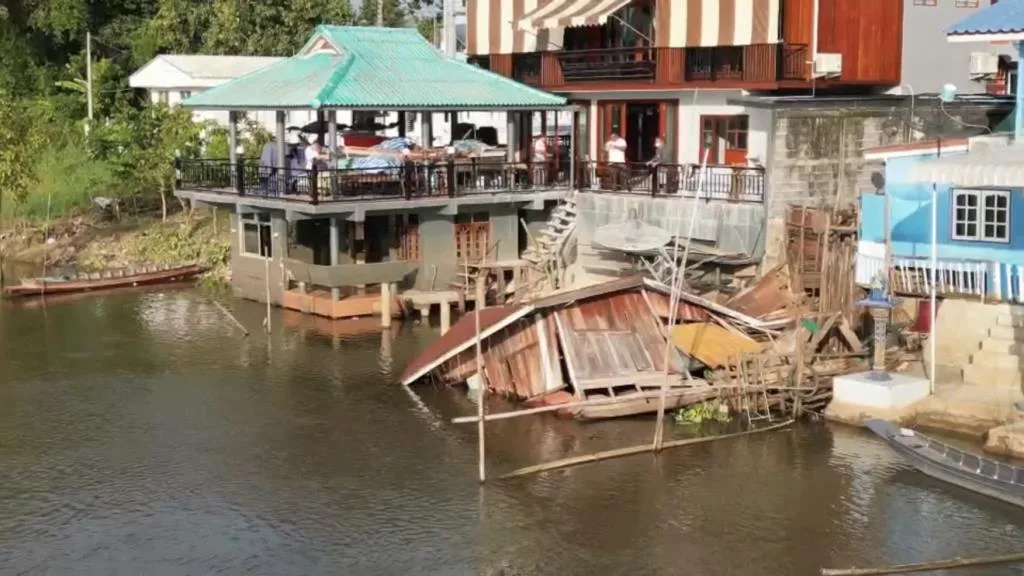 パサック川沿いの家屋崩落、タイで再建へ