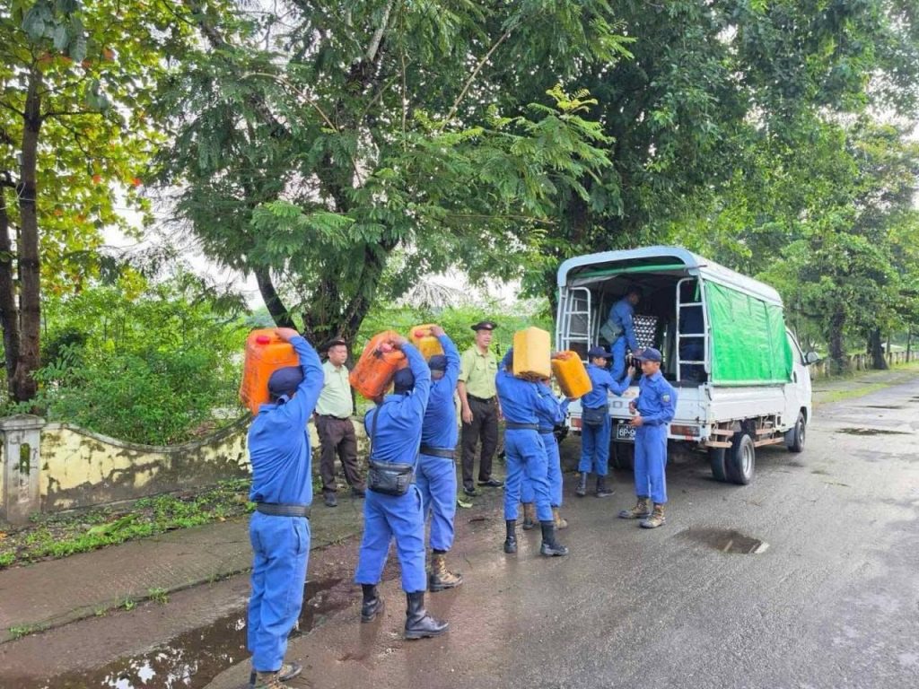 Notification to donate flood relief funds only to official organizations
