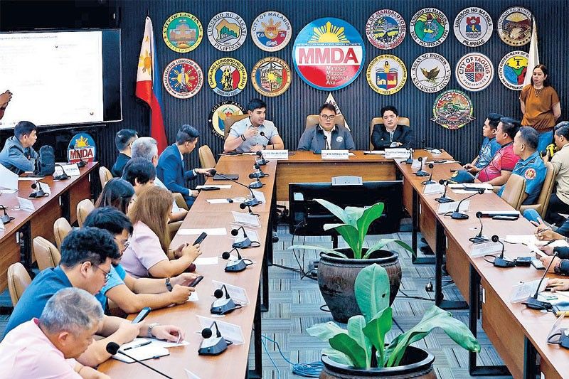 MMDA Deploys 2,419 Personnel for Undas, Suspends Road Works for ASEAN Summit
