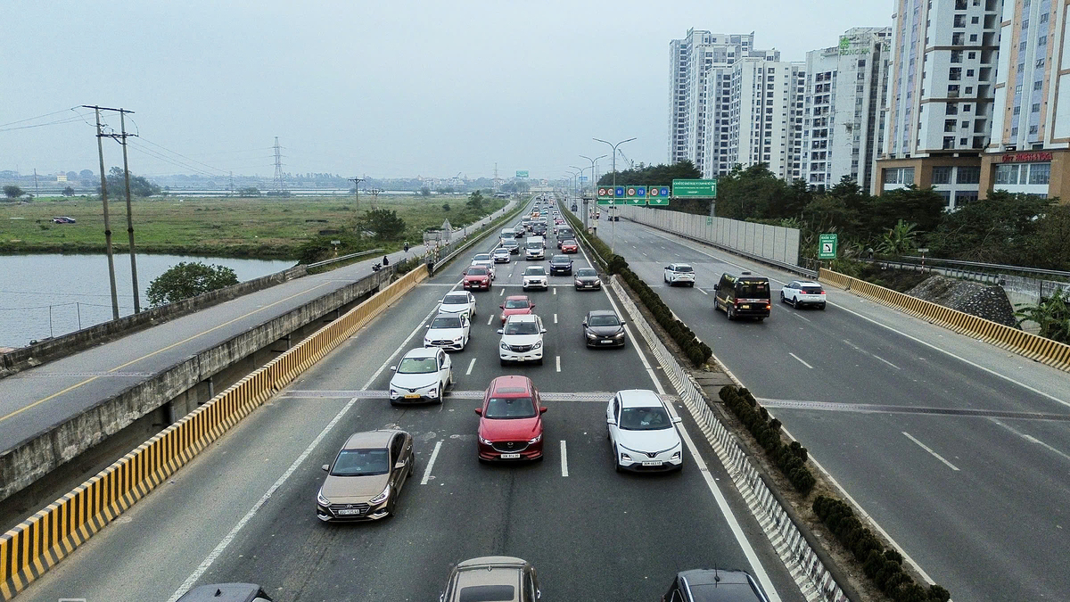 ベトナム、高速道路の車間距離規制を「詳細評価」へ