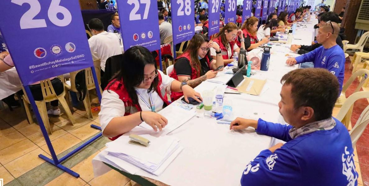 Philippines Begins Expanded UPLIFT Cash Aid Distribution Amid Rising Fuel Prices