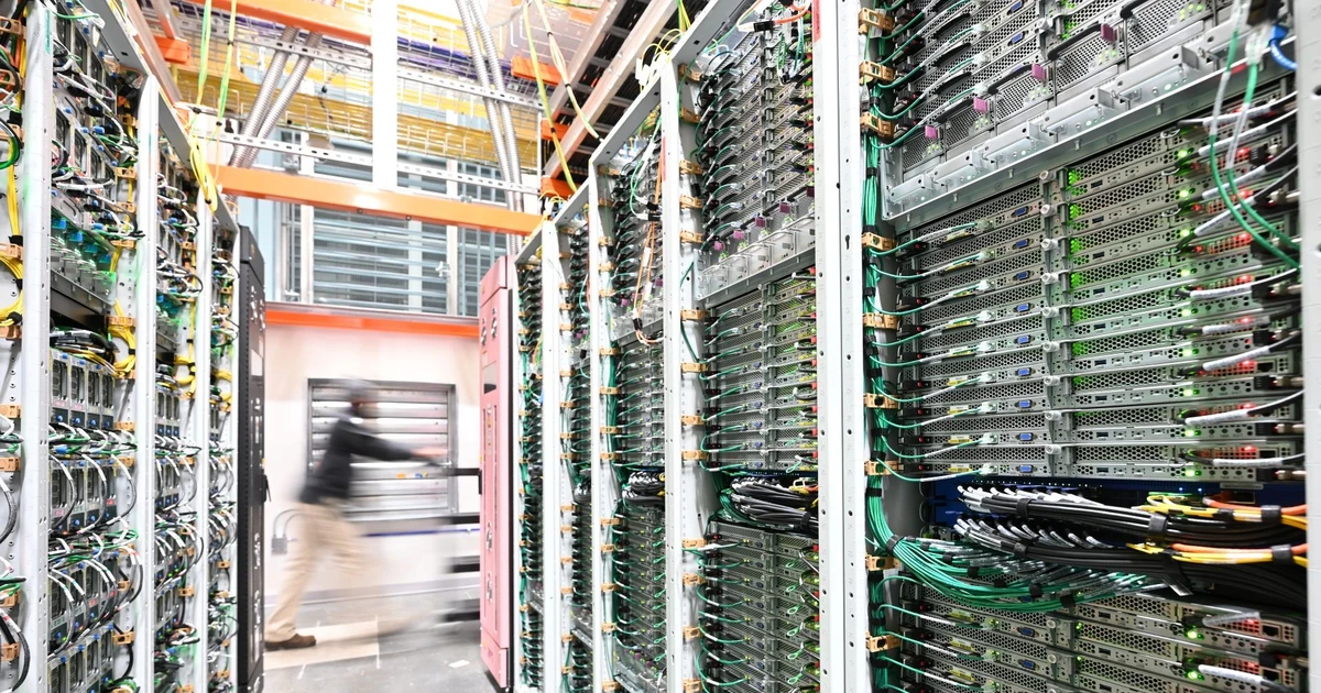 AWS Launches First Local Zone in Vietnam, Hanoi, Boosting Digital Economy Growth