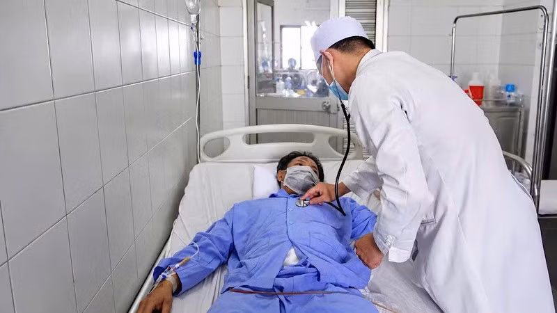 Can Tho Central General Hospital Saves Patient with Iron Rod Penetration
