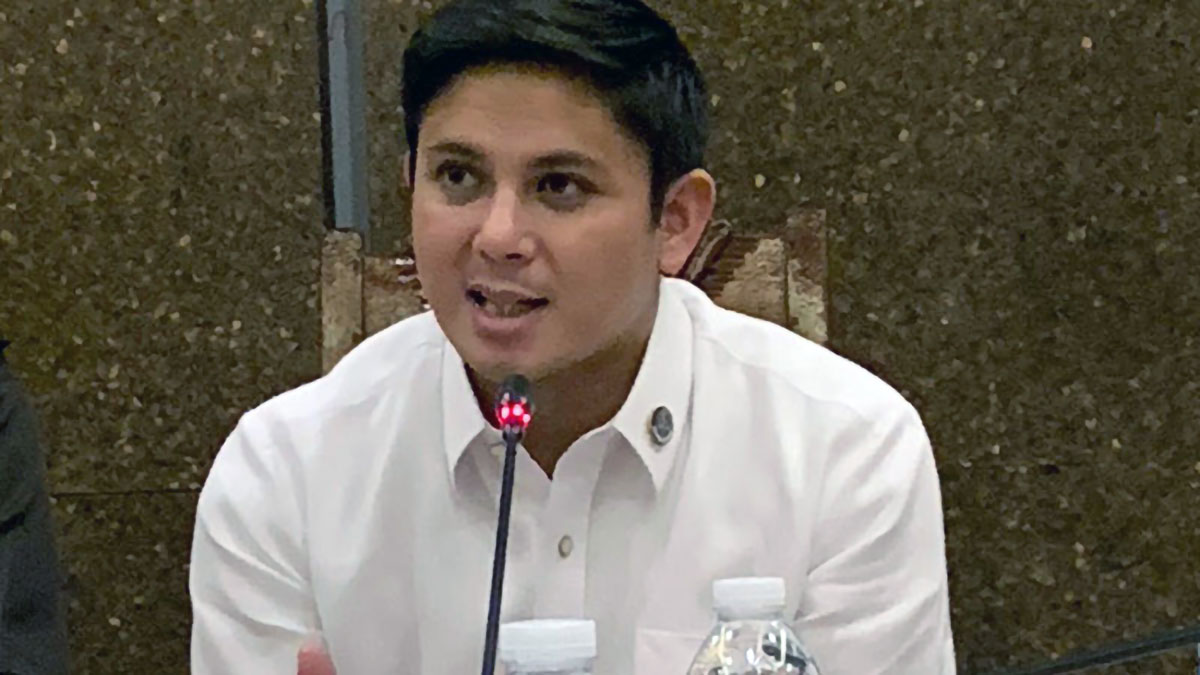 Plunder Complaint Against Senator Marcoleta Not Yet Signed, Ombudsman Spokesperson Says