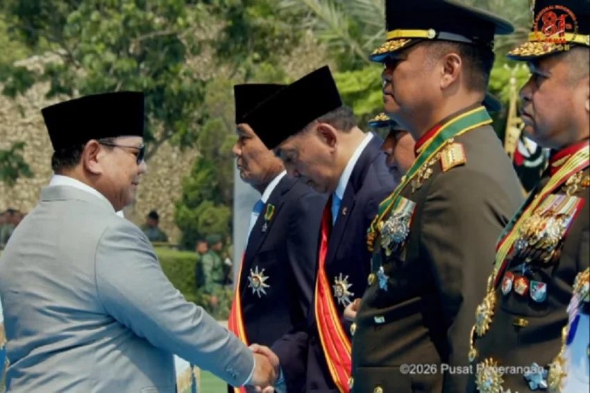 Prabowo Emphasizes Unity with the People at TNI's 81st Anniversary