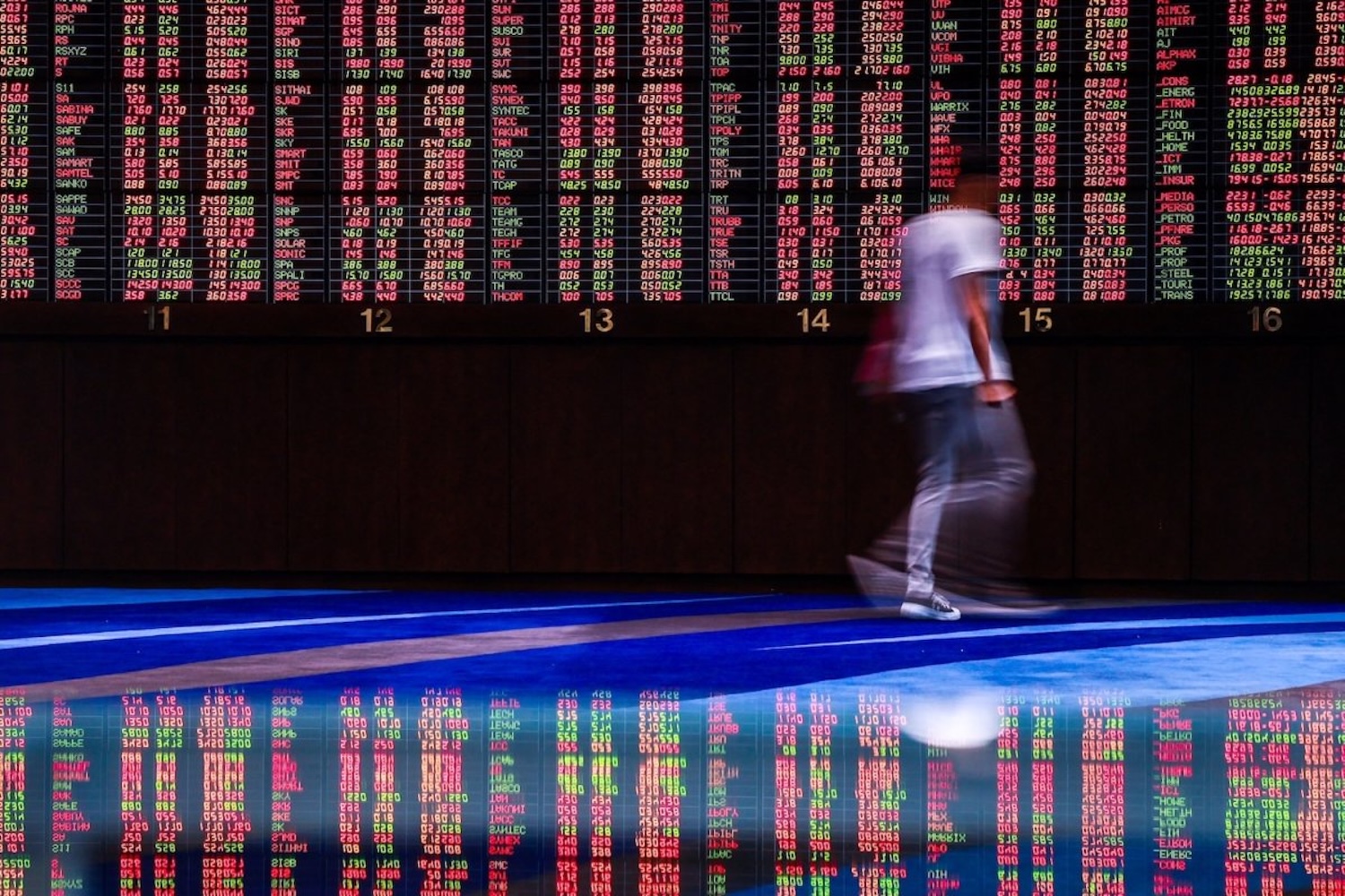 SEC Files Criminal Complaint Over False Shareholding Disclosures