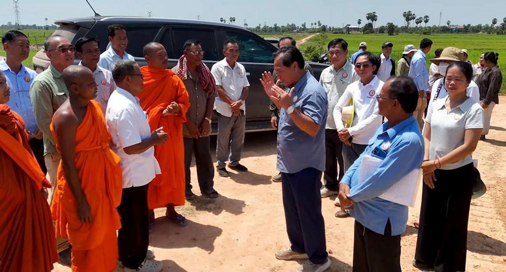 New Road and Irrigation Canal Connect Development Area to Wat Tuol Preah Theat, Offering Potential Benefits to Community
