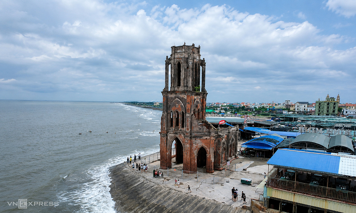 100-year-old seaside church named Vietnam's first climate change heritage site