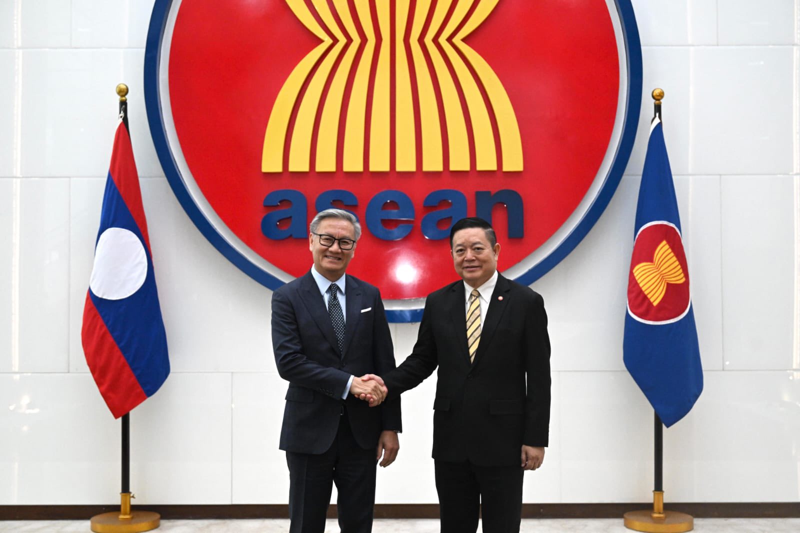 Laos Intensifies Regional Diplomacy Ahead of 48th ASEAN Summit