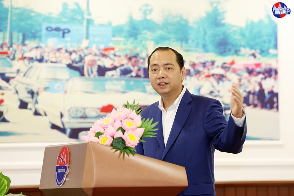 カンボジア情報相、報道の正確性重視を記者に要請