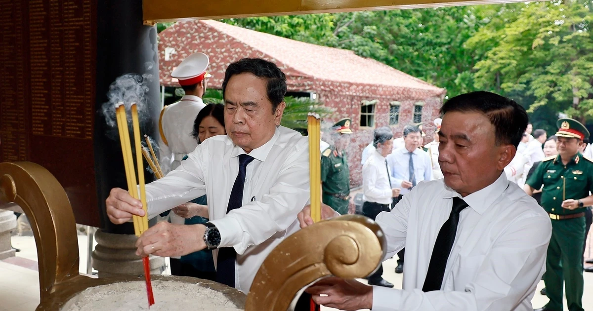 Vietnam Honors Fallen Heroes, Pledges Continued Development