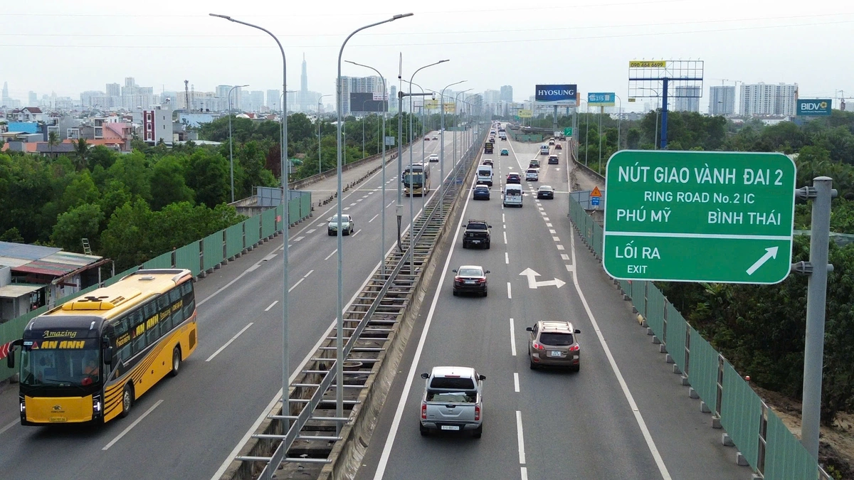 Priority Bus Lanes Proposed for Ho Chi Minh City - Long Thanh Airport Routes