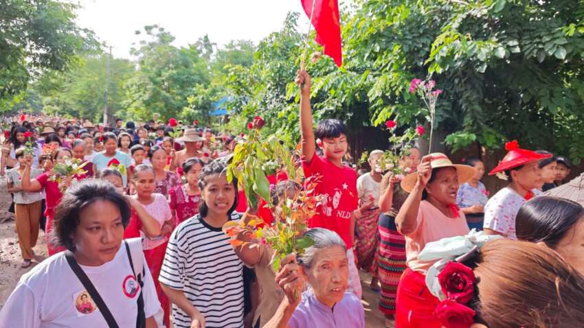 Rose Campaign Held in Shwebo and Bago for State Counsellor Daw Aung San Suu Kyi’s 81st Birthday