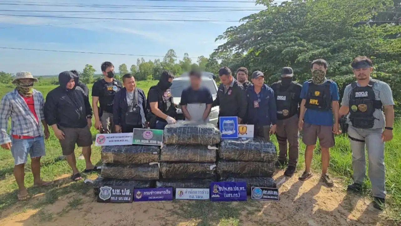 タイ警察、高速チェイスで500kgの覚醒剤押収