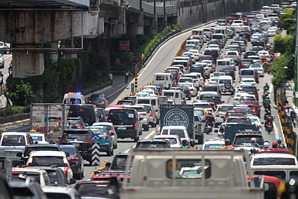 飲酒運転厳罰化へ 11月15日から免許取り消し開始