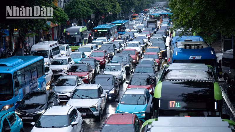 Hanoi Traffic Gridlocked by Heavy Downpour During Rush Hour