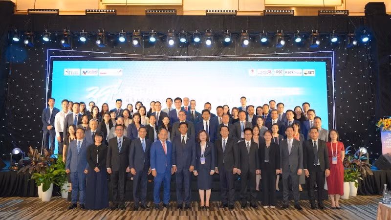 Vietnam Exchange Joins ASEAN Initiative to Boost Capital Market Connectivity
