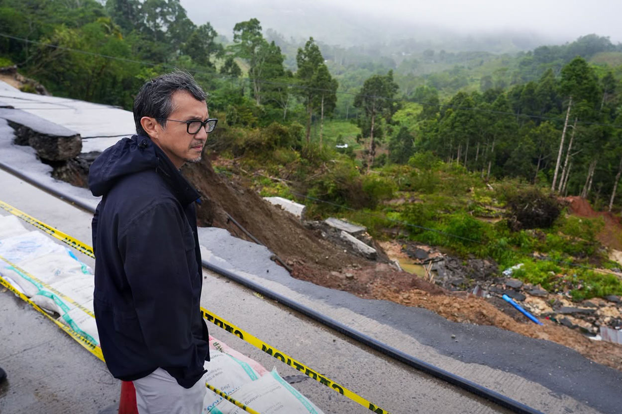 Marcos Jr. Orders Urgent Repair of Marahan Road After Landslip