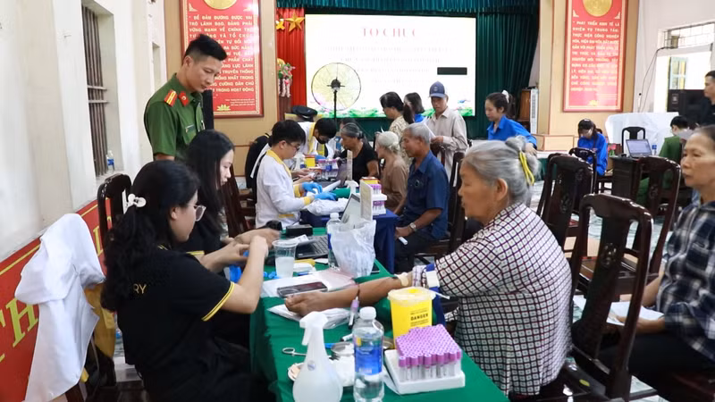 ベトナム、戦没者遺骨DNA鑑定で遺族への帰還加速