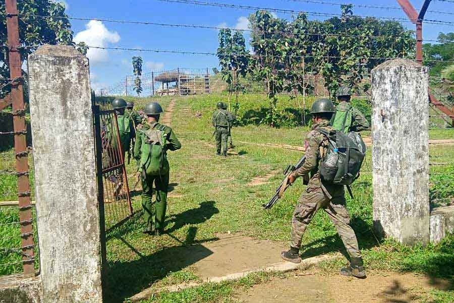 イェジーの第344砲兵大隊での戦闘、軍の第36歩兵大隊副大隊長が狙撃され死亡
